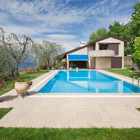Villa Dismero-Un Oasi Di Lusso E Privacy Brenzone sul Garda Buitenkant foto