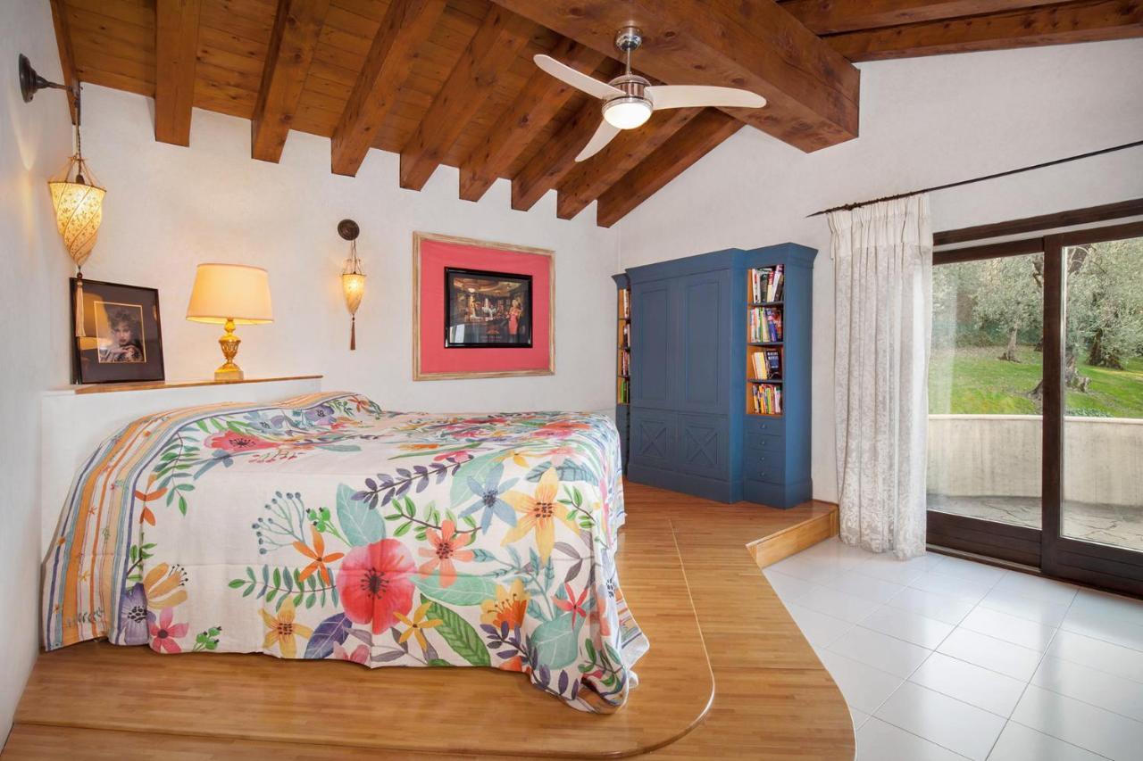 Villa Dismero-Un Oasi Di Lusso E Privacy Brenzone sul Garda Buitenkant foto
