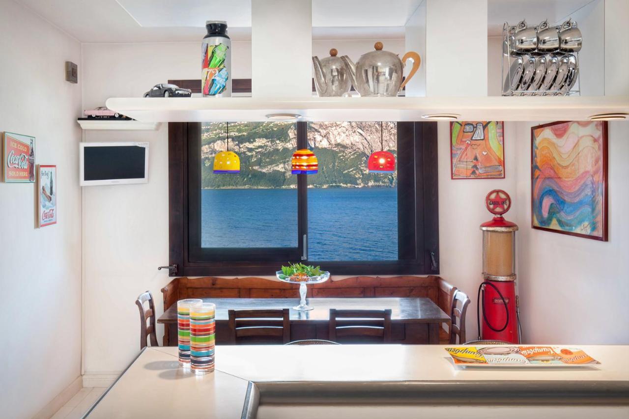 Villa Dismero-Un Oasi Di Lusso E Privacy Brenzone sul Garda Buitenkant foto