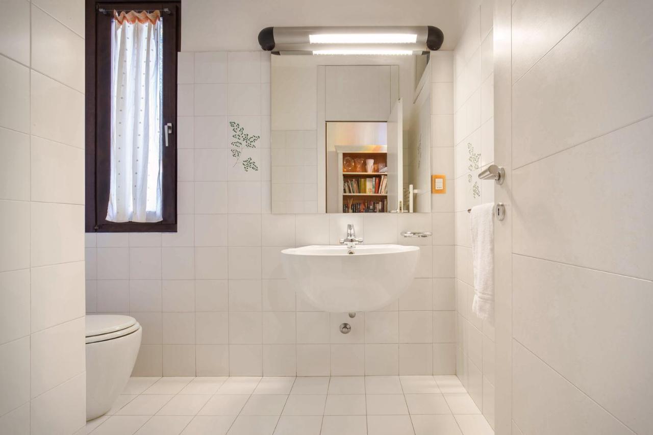 Villa Dismero-Un Oasi Di Lusso E Privacy Brenzone sul Garda Buitenkant foto
